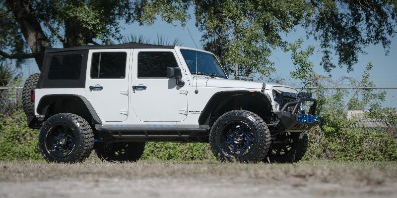  Jeep Wrangler with XF Off-Road XF-203